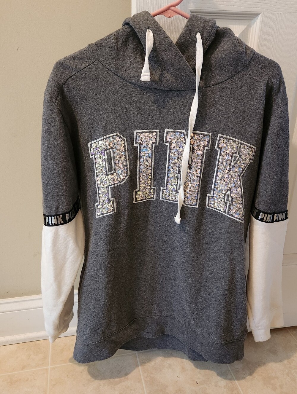 Bold PINK Campus Sparkle Hoodie, Size M